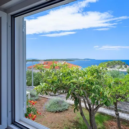 Apartment Rinada - Zf Hvar *