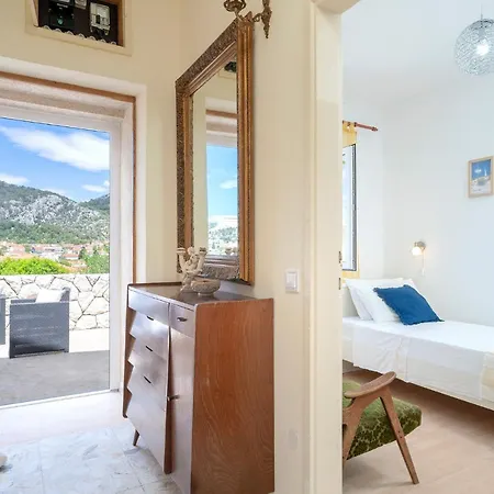 Rinada - Zf Hvar Apartment *